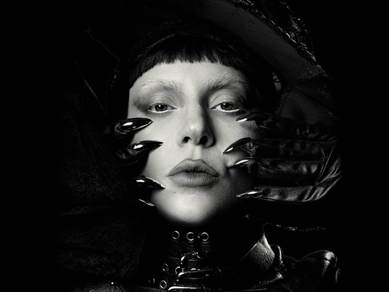 Lady Gaga Black & White