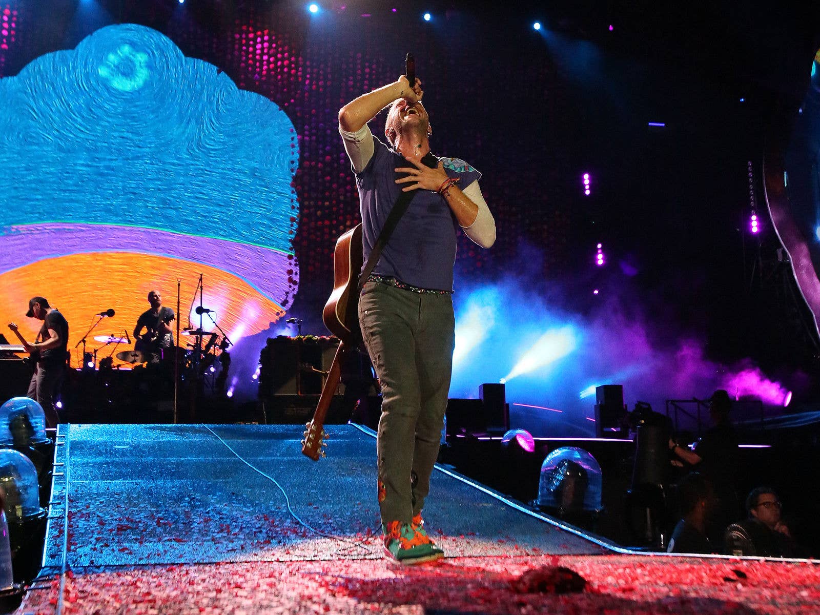 Coldplay on stage at Suncorp Stadium during their A Head Full of Dreams Tour in 2016. PICTURES: MARC ROBERTSON