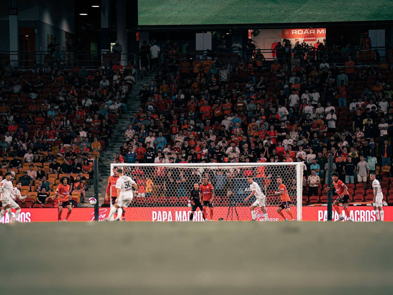 Brisbane Roar v Melbourne City Match